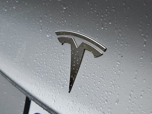 Used 2018 Tesla Model 3 Long Range image 27