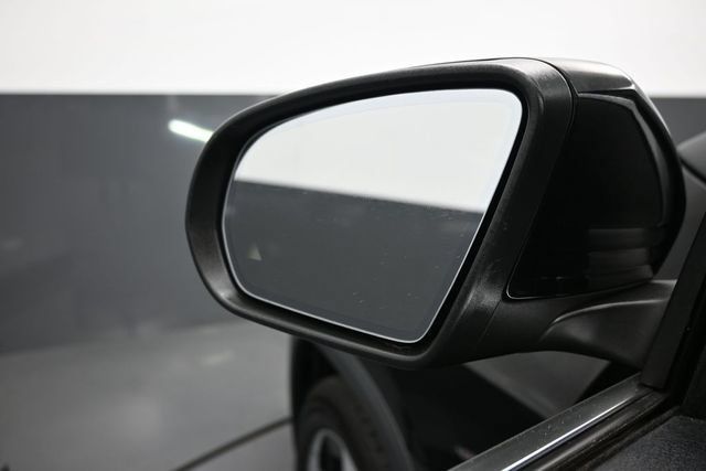 Used 2025 Mercedes-Benz GLA 250 image 5