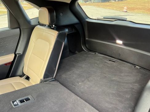 Used 2020 Ford Escape SEL image 25