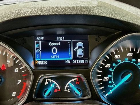 Used 2014 Ford Escape SE w/ Equipment Group 201A FWD image 12
