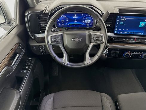 Used 2023 Chevrolet Silverado 1500 RST image 16