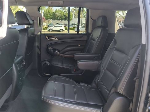 Used 2020 GMC Yukon XL Denali AWD/4WD image 28