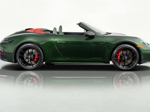 Used 2026 Porsche 911 Carrera 4 GTS image 6