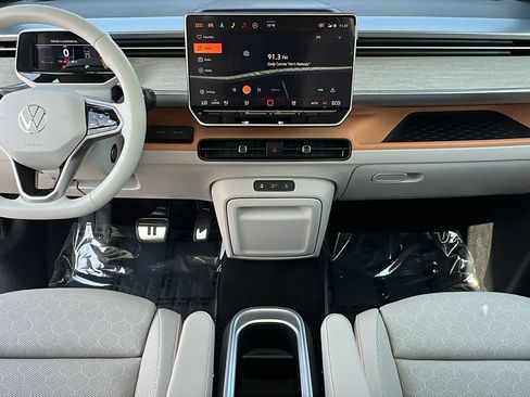 New 2025 Volkswagen ID. Buzz 1st Edition image 26