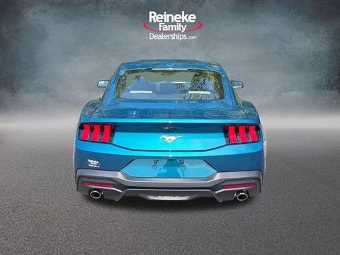 Used 2026 Ford Mustang Coupe RWD image 6