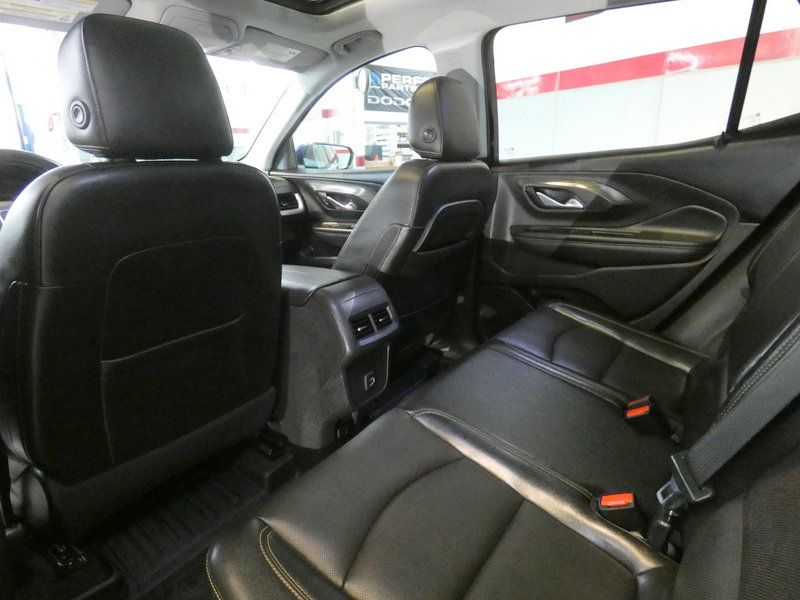 Used 2021 GMC Terrain SLT w/ Infotainment Package II AWD/4WD image 23