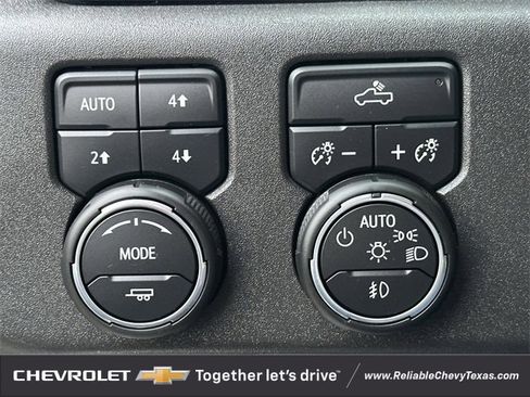 Used 2023 Chevrolet Silverado 1500 LT Trail Boss w/ Protection Package image 27