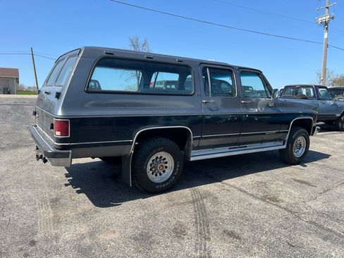 Used 1989 GMC Suburban 2500 AWD/4WD image 5