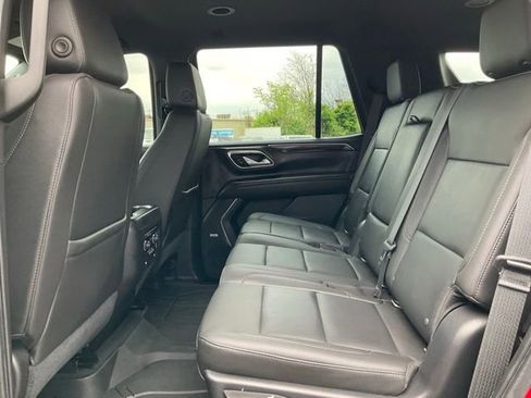 Used 2021 Chevrolet Tahoe LT AWD/4WD image 16