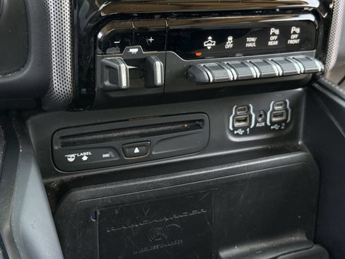 Used 2019 RAM 1500 Limited RWD image 21