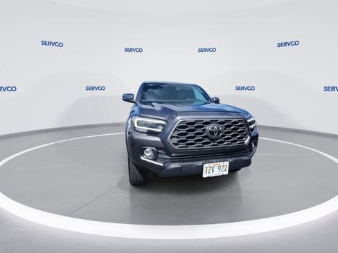 Used 2020 Toyota Tacoma TRD Off-Road AWD/4WD image 3