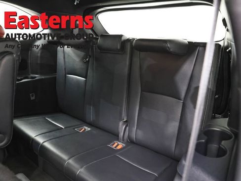 Used 2023 Toyota Highlander XSE image 26