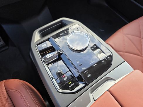 New 2026 BMW iX M70 w/ Executive Package image 15