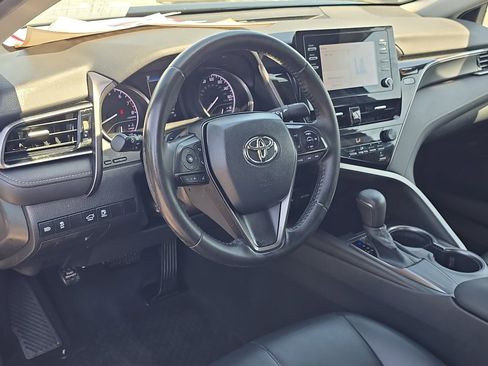 Certified 2021 Toyota Camry SE FWD image 13