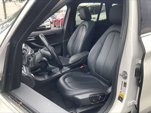 Used 2017 BMW X1 xDrive28i image 25