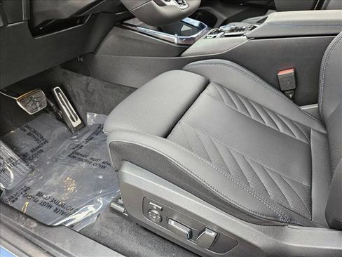 Used 2026 BMW X3 xDrive30 w/ M Sport Package image 4