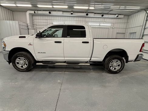Used 2022 RAM 2500 Big Horn w/ Snow Chief Group AWD/4WD image 9