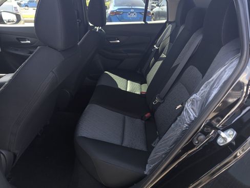 New 2026 Nissan Sentra SV w/ SV Convenience Package FWD image 8