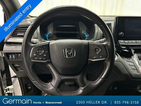 Used 2023 Honda Odyssey Sport image 18