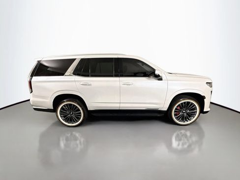 Used 2023 Cadillac Escalade Premium Luxury AWD/4WD image 8