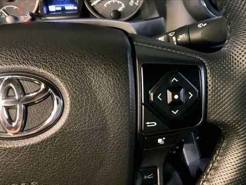 Used 2023 Toyota Tacoma TRD Off-Road image 26