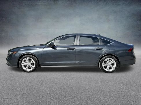 Used 2025 Honda Accord LX image 8