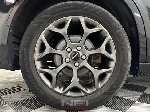 Used 2016 Chrysler 300 S AWD/4WD image 18