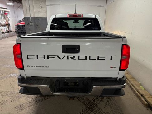 Used 2021 Chevrolet Colorado W/T w/ WT Convenience Package image 8