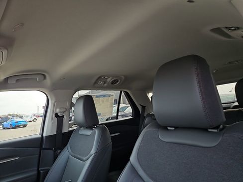 New 2026 Ford Explorer Active w/ Active Comfort Package image 22