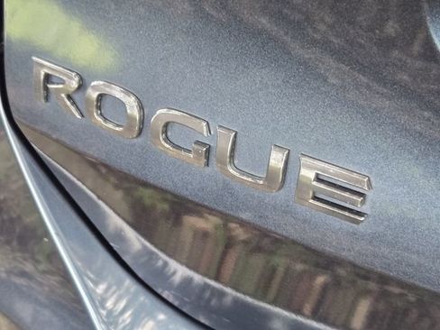 Used 2014 Nissan Rogue SL AWD/4WD image 11