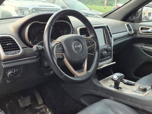 Used 2014 Jeep Grand Cherokee Limited AWD/4WD image 8