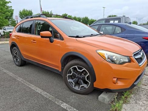 Used 2015 Subaru Crosstrek 2.0i Premium w/ Popular Package #1 AWD/4WD image 3