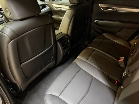New 2025 Cadillac XT5 Luxury w/ LPO, Floor Liner Package FWD image 37