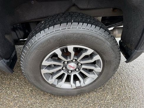 Used 2021 GMC Sierra 1500 AT4 image 16