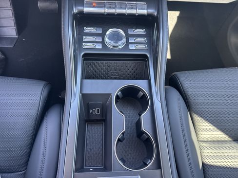 New 2026 Lincoln Nautilus Reserve image 21