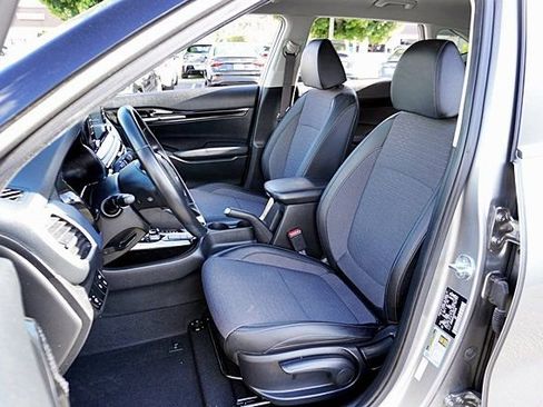 Used 2023 Kia Seltos S FWD image 14
