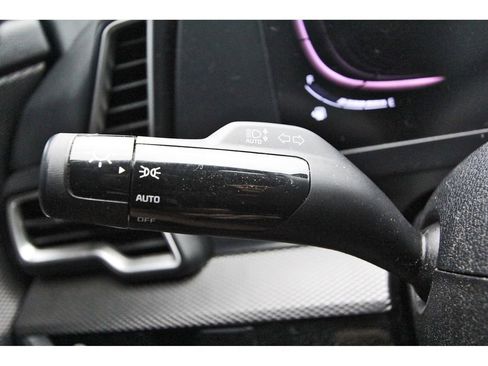 Used 2023 Kia Sportage LX FWD image 16