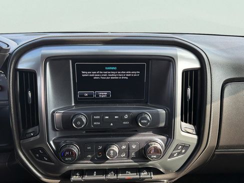 Used 2018 Chevrolet Silverado 1500 LTZ Z71 w/ LTZ Plus Package image 12