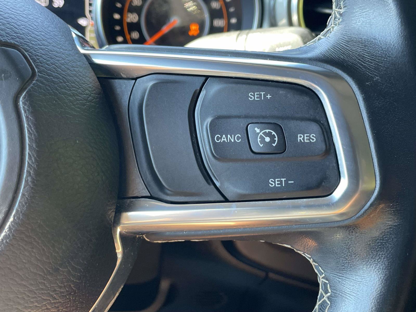 Used 2020 Jeep Wrangler Unlimited Sahara AWD/4WD image 24