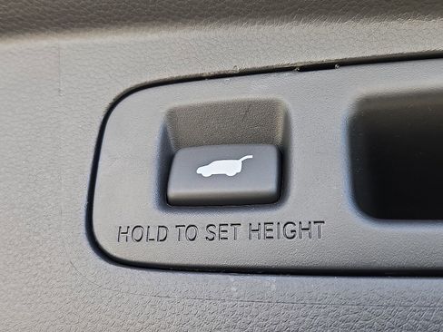 Used 2024 Honda CR-V EX-L image 30