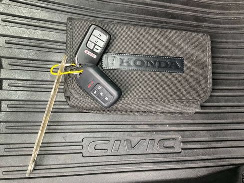 Used 2017 Honda Civic EX image 97