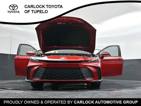 Used 2025 Toyota Camry SE w/ Convenience Package FWD image 58