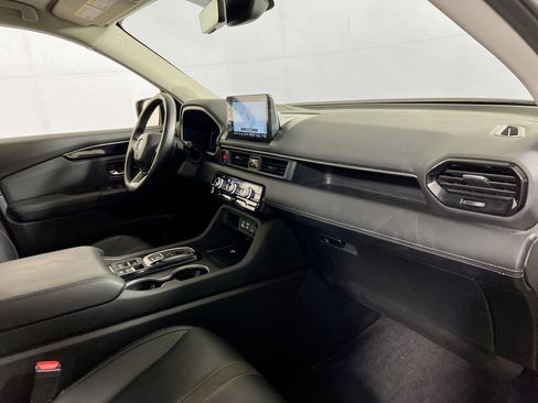 Used 2023 Honda Pilot Touring image 31