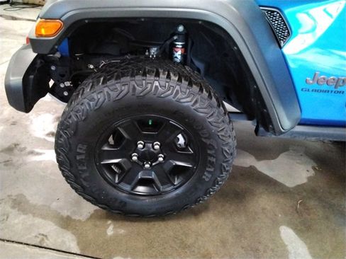 Used 2021 Jeep Gladiator Mojave w/ LED Lighting Group image 19