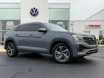 Used 2024 Volkswagen Atlas Cross Sport SEL R-Line