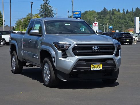 New 2025 Toyota Tacoma SR5 image 2