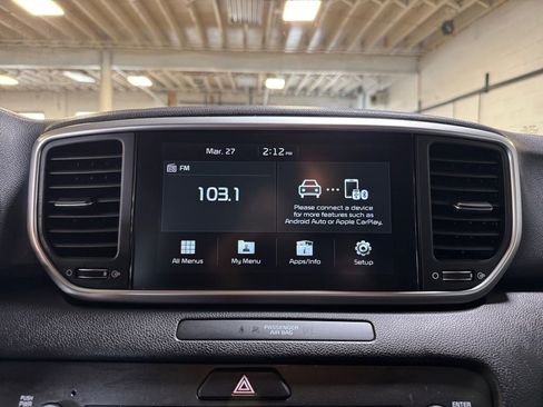 Used 2022 Kia Sportage LX image 19