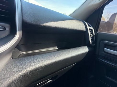 Used 2020 RAM 2500 Big Horn AWD/4WD image 32