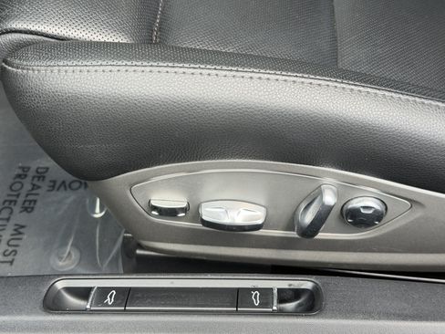 Certified 2019 Porsche 718 Boxster RWD image 21