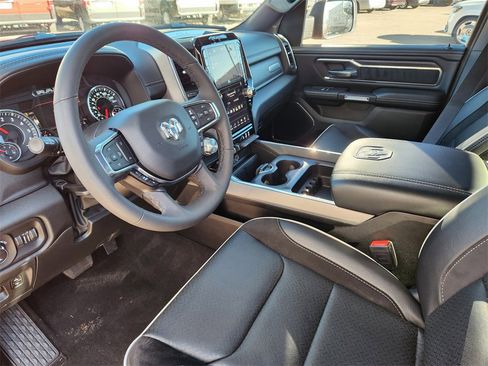 Used 2025 RAM 1500 Laramie image 7